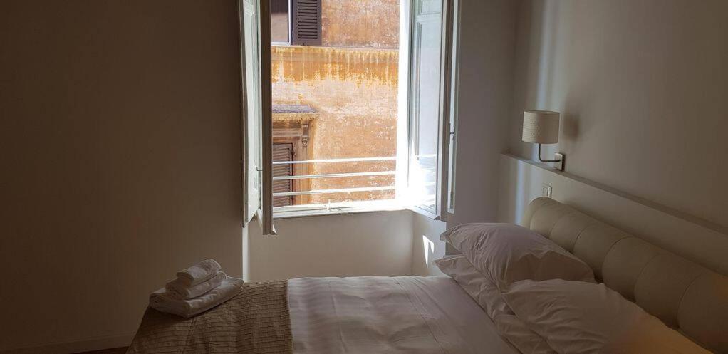 Restored Apartment - Stunning Pantheon View Roma Exterior foto